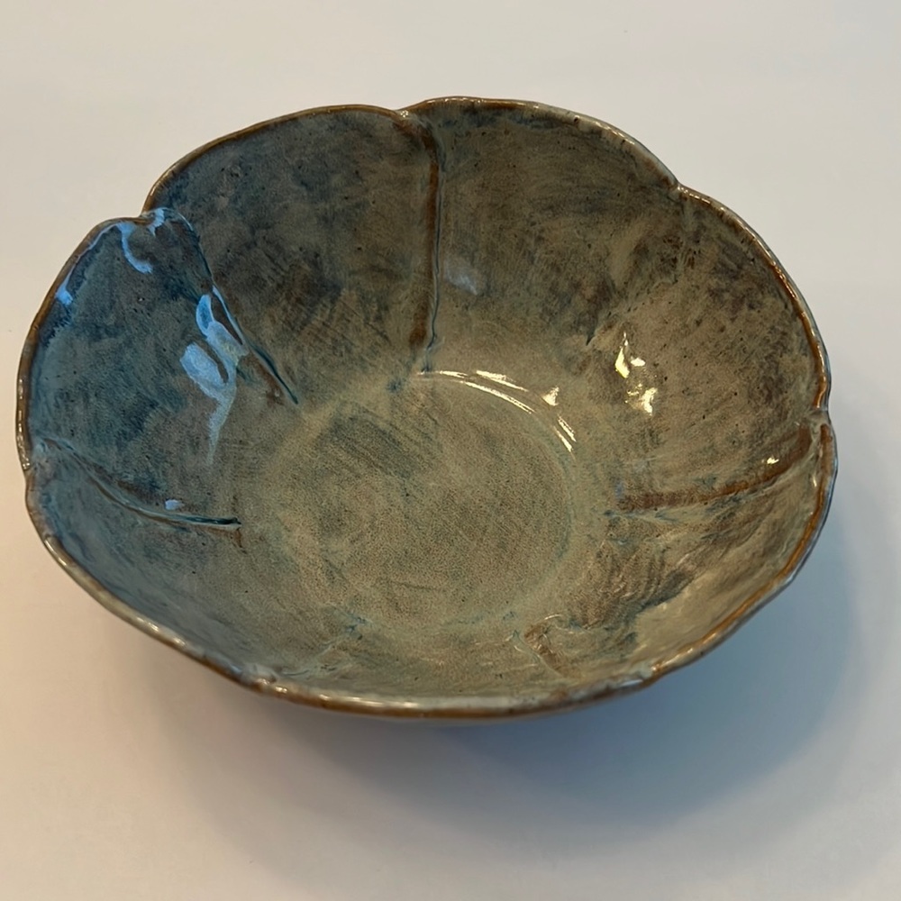 Pottery Scalloped Flower Shape Bowl grey blue clay ceramic art deco